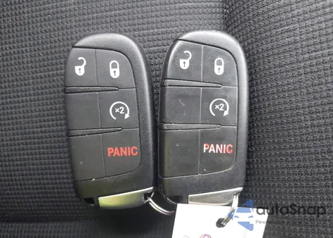 2014 Jeep Grand Cherokee Laredo z USA, uszkodzony, nr VIN 1C4RJFAG7EC477923